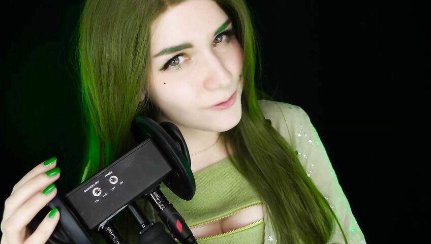 ASMR Kitty Klaw New - Licking & Mouth sounds