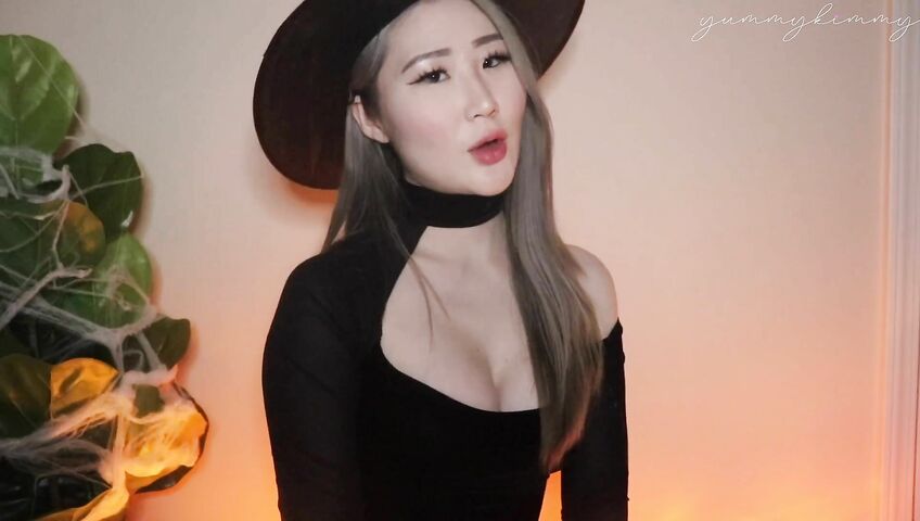 YummyKimmy - The Good Witch