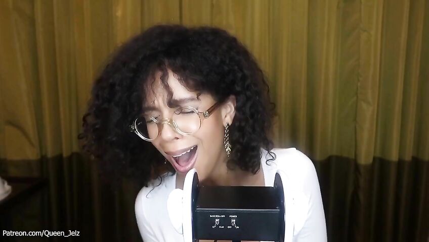Jelzy ASMR - Masturbating While Reading a Book