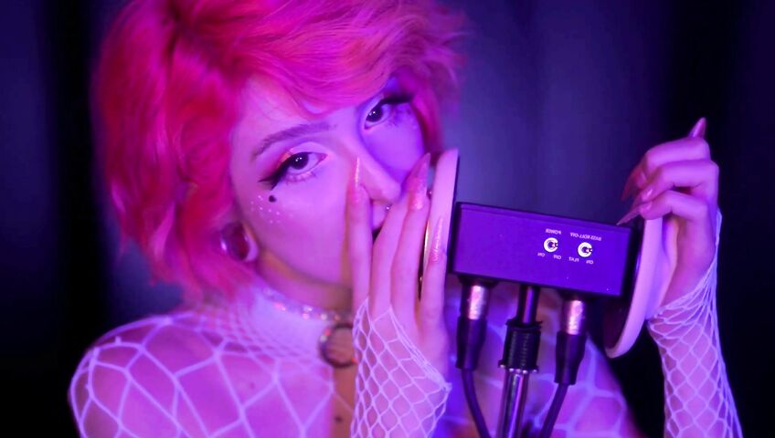 Mewlies ASMR -  INTENSE Deep Ear Mouth Cupping Patreon Exclusive