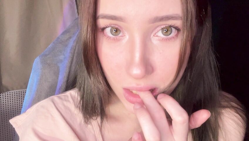 Babyheavanian - I Need Your Cum on My Pretty Face
