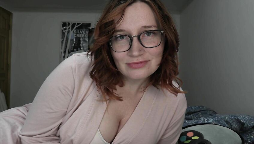 Bettie Bondage - Mom Makes You Feel All Better HD