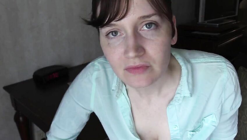 Bettie Bondage - Mom Needs Your Cum mp4