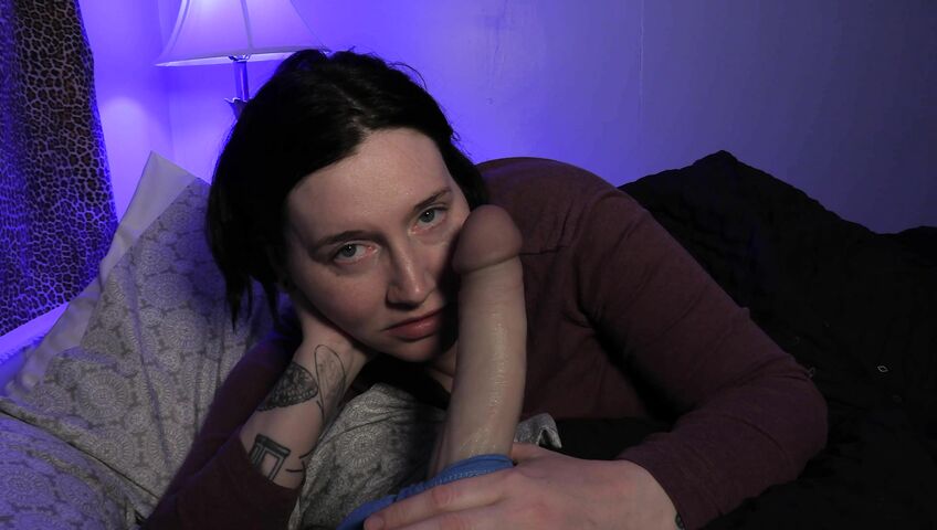 Bettie Bondage - Sharing a Bed with Your Stepsis 4K