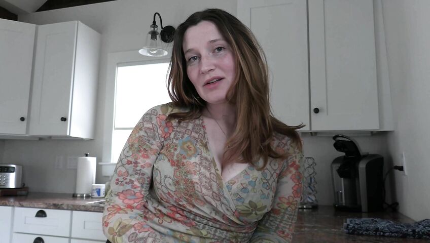 Bettie Bondage Porn - Birthday BJ from Mom HD