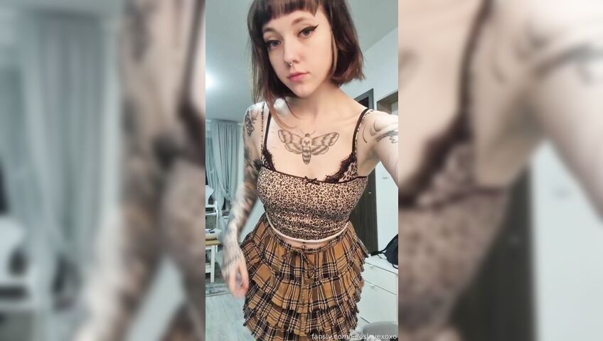 Elleslovexoxo - 16 January 2025 - Squirt - Anal - Dildo Riding - Close Up Pulasting Orgasm