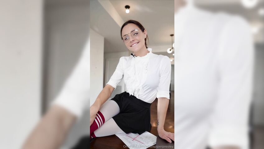Whoispiperpresley - Teacher Fucked