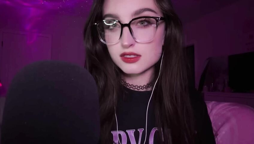 beebee asmr - ASMR - Chaotic Mouth Sounds, Upclose Hand Movements, Random Triggers w⧸ Rambling