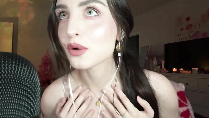 beebee asmr - ASMR - Collarbone Tapping, Hand Sounds, Mouth Sounds, Rambling