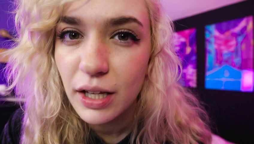 Rose ASMR - Your First Face Licking Spa Appointment