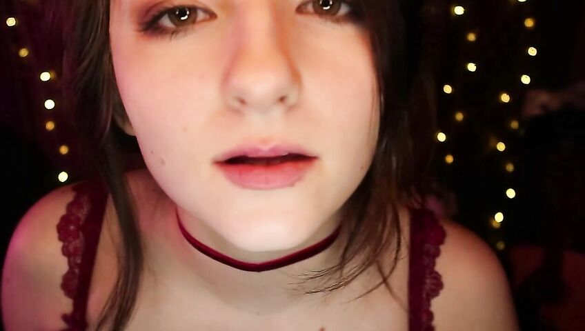 AftynRose ASMR - Before bed kisses and licks