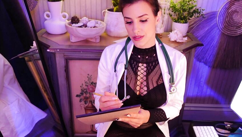 Irma la Dulce ASMR - Doctor Roleplay - Sleep Clinic - Flasher Doctor